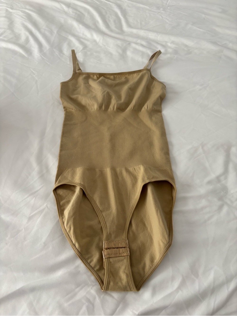 Women! One-Piece Shapewear Bodysuit in Tan